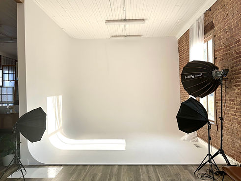 renting a photo studio