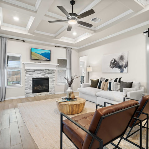 real estate photo of a living room 