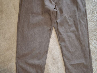 Eine schicke Hose für Männer