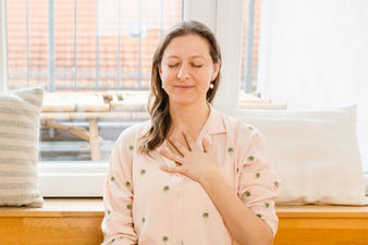 How to accept and alleviate feelings of loneliness