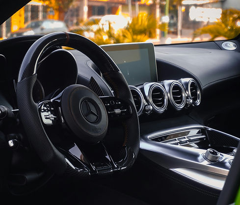Mercedesinteriordetail_edited.jpg