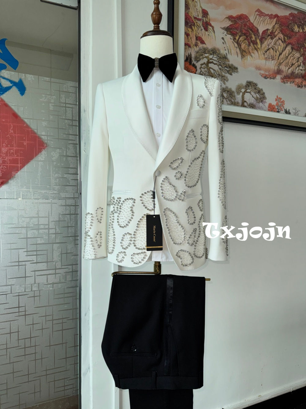 White Luxurious Beaded Man Suit Set 2 Pieces Wedding Party Wear Handsome