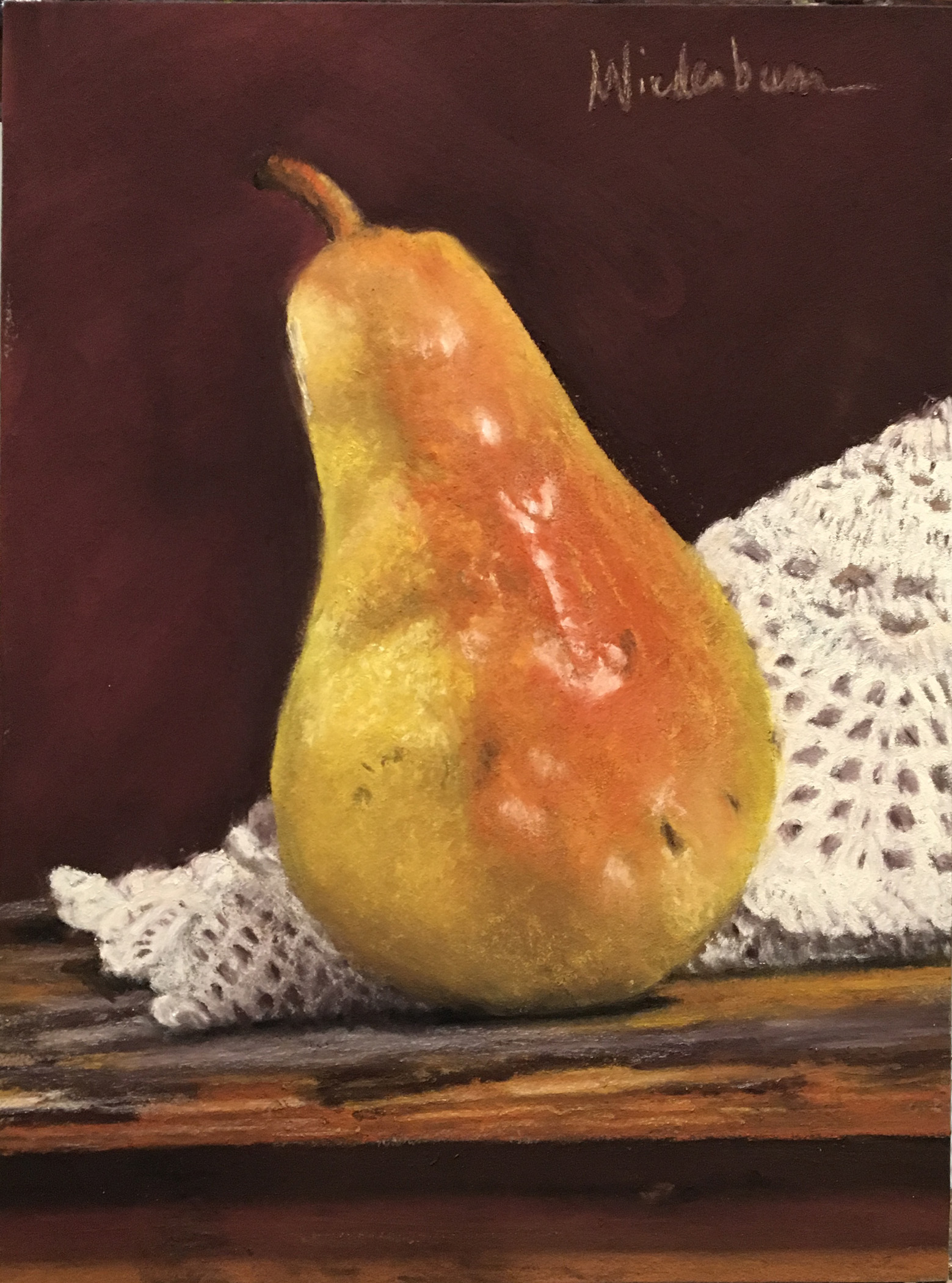 YELLOW PEAR & LACE
