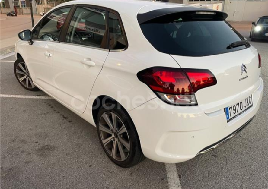 Miniatura: Citroën C4