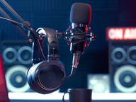 5 Must-Listen Podcasts for Digital Marketers