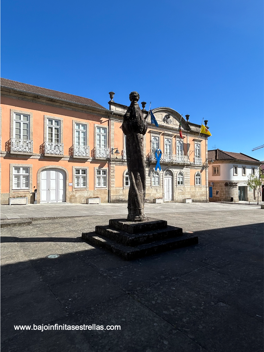 Pelourinho de Arcos de Valdevez (Arcos de Valdevez, Portugal)