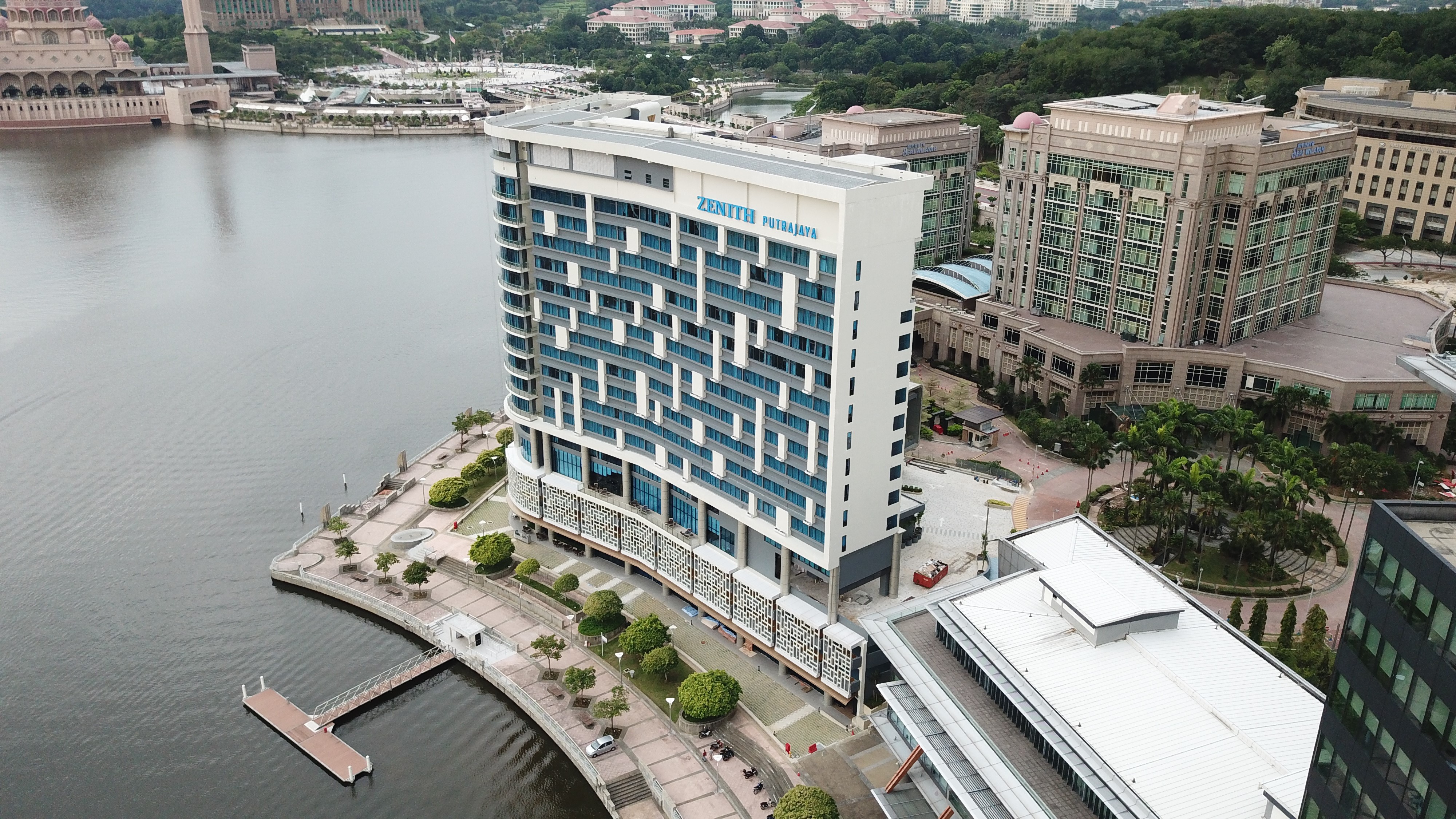 The Grand Zenith Putrajaya