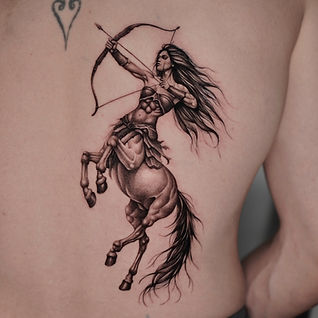 micro-realism-horse-tattoo.jpg