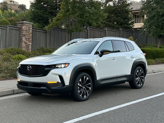 2025 Mazda CX-50 Hybrid