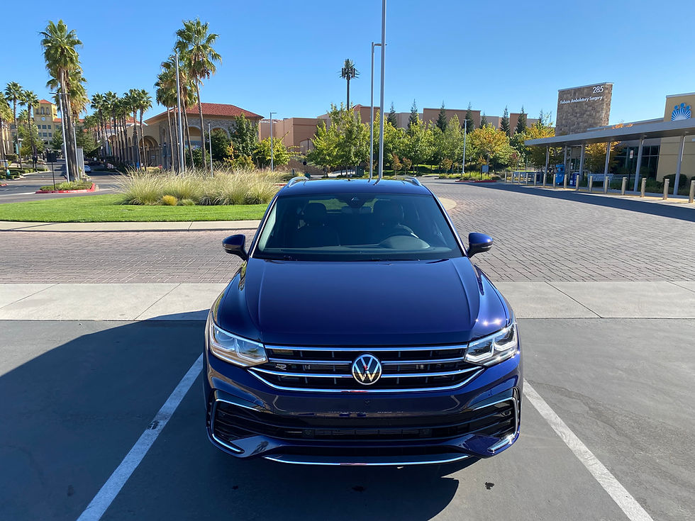 2022 Volkswagen Tiguan SEL 4MOTION R-Line front view