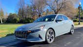 Gallon-Stretcher: The 2023 Hyundai Elantra Hybrid Limited