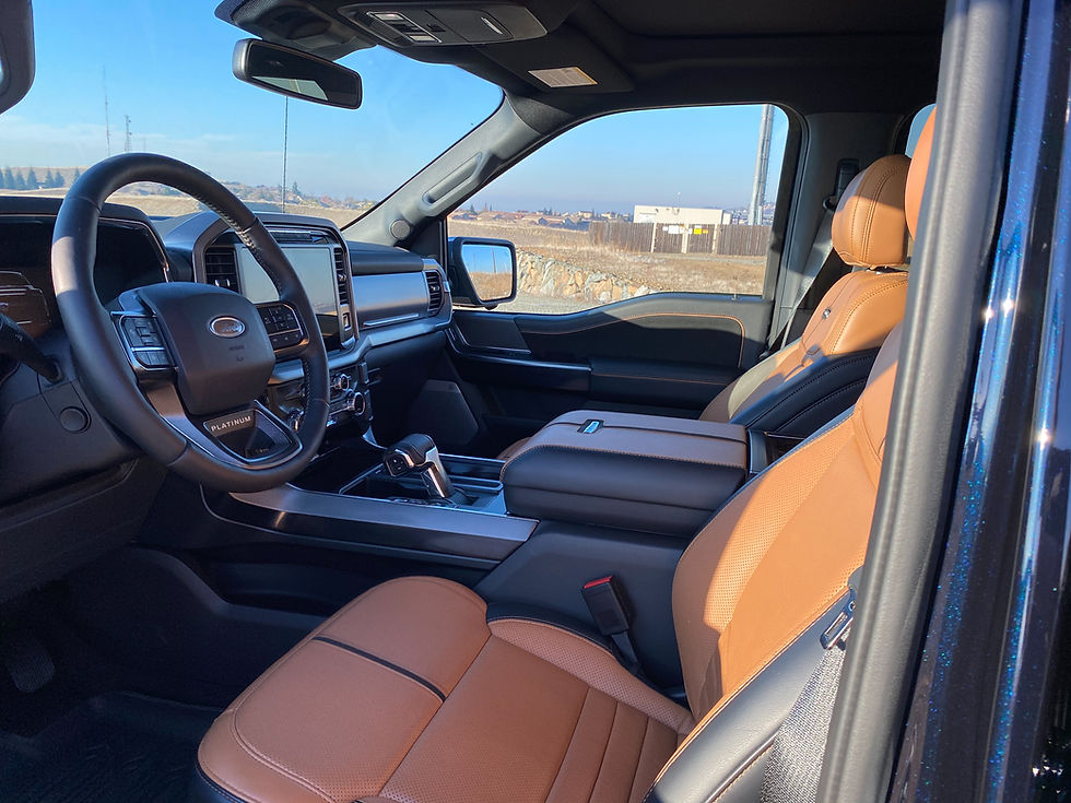 2021 Ford F-150 4X4 Supercrew front seats