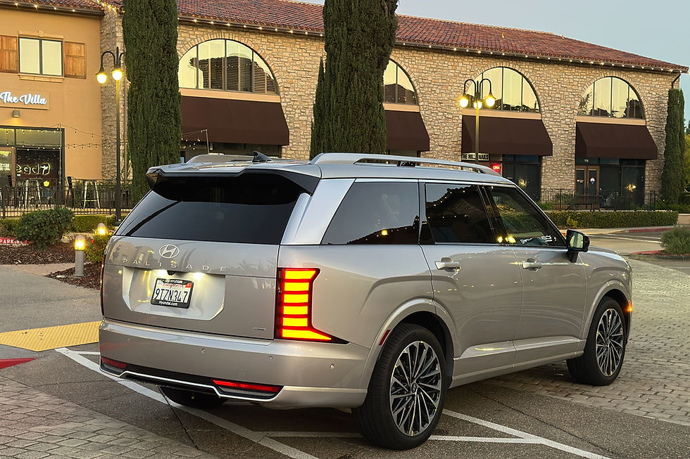 2026 Hyundai Palisade Calligraphy rear 3/4 view