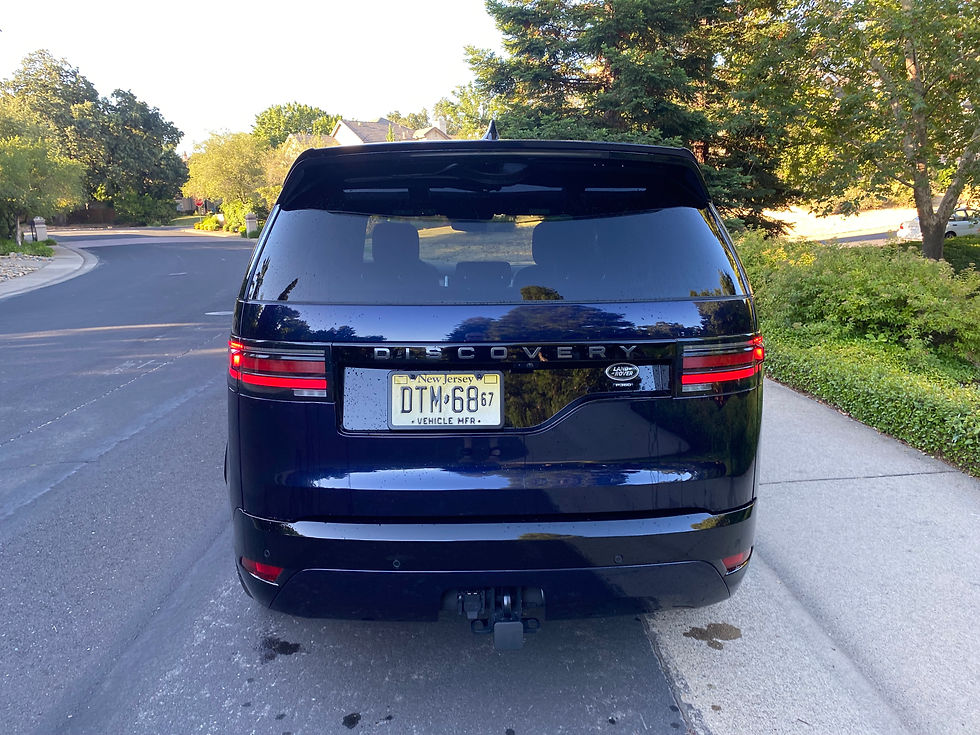 2021 Land Rover Discovery R Dynamic S rear view
