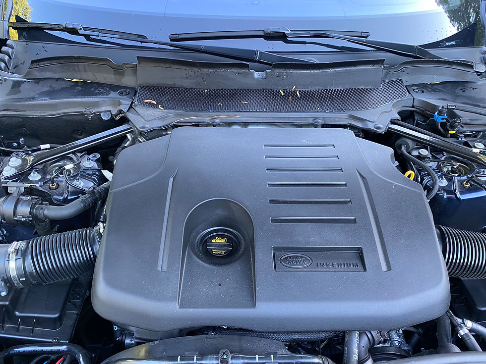 2021 Land Rover Discovery S engine