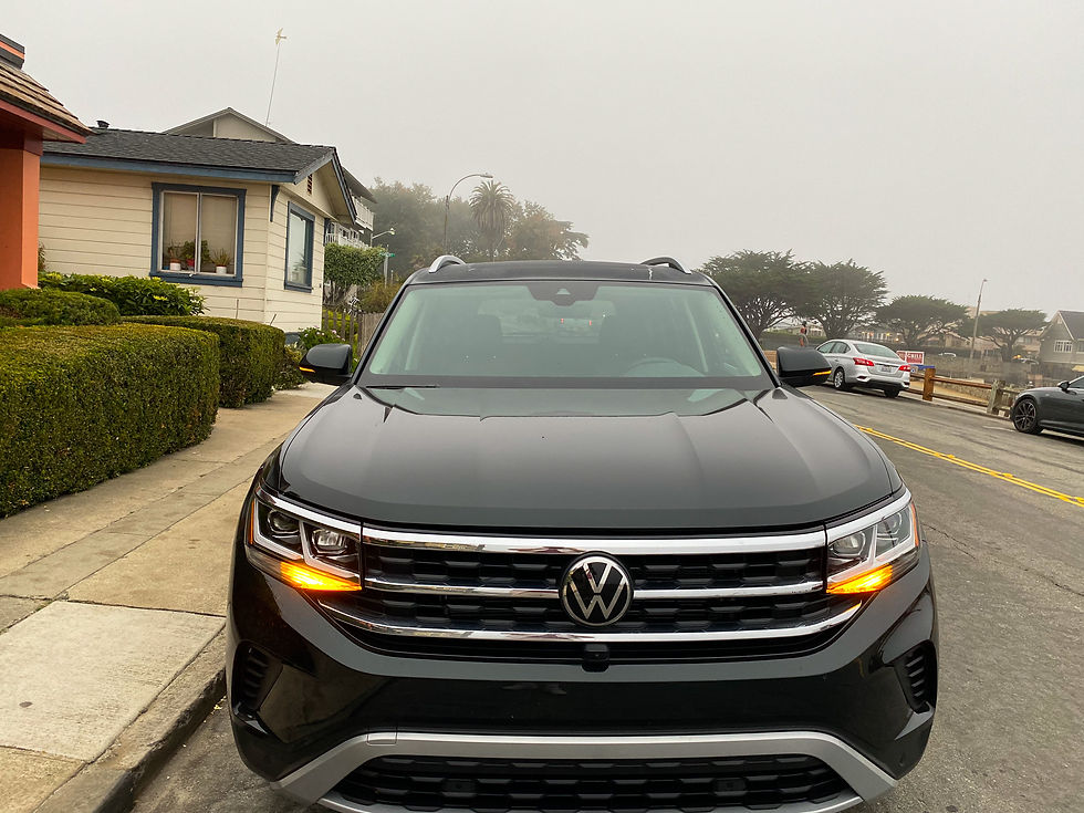 2021 Volkswagen Atlas V6 Premium front view