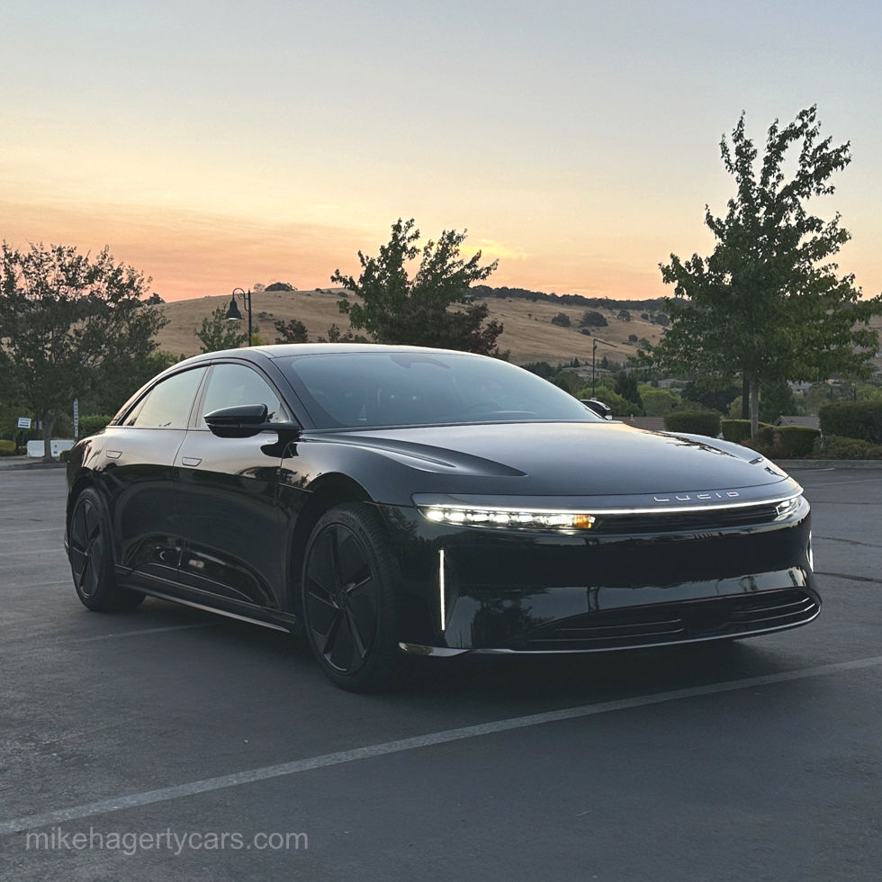 2025 Lucid Air Touring front 3/4 view