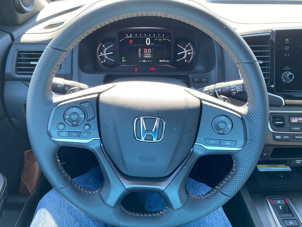 2022 Honda Passport Trailsport steering wheel and gauge cluster