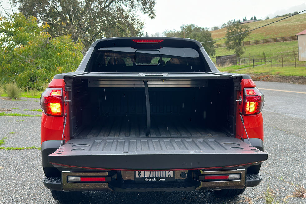 2025 Hyundai Santa Cruz XRT tailgate down