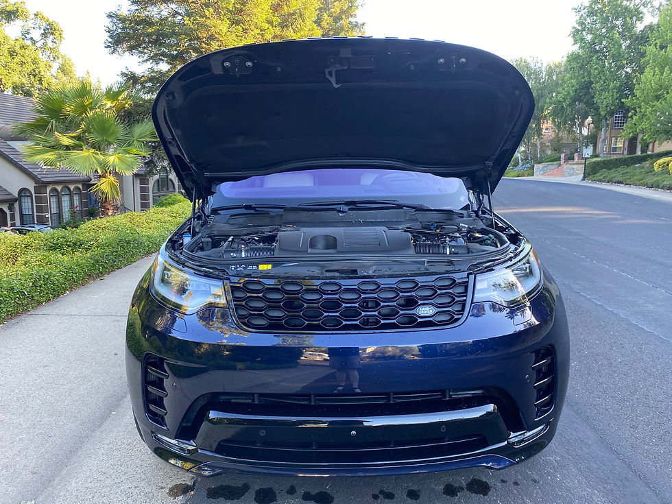 2021 Land Rover Discovery R Dynamic S hood up