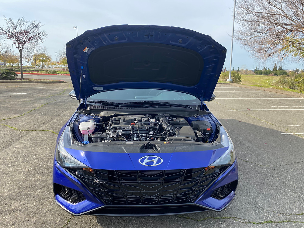 2021 Hyundai Elantra N-Line hood up