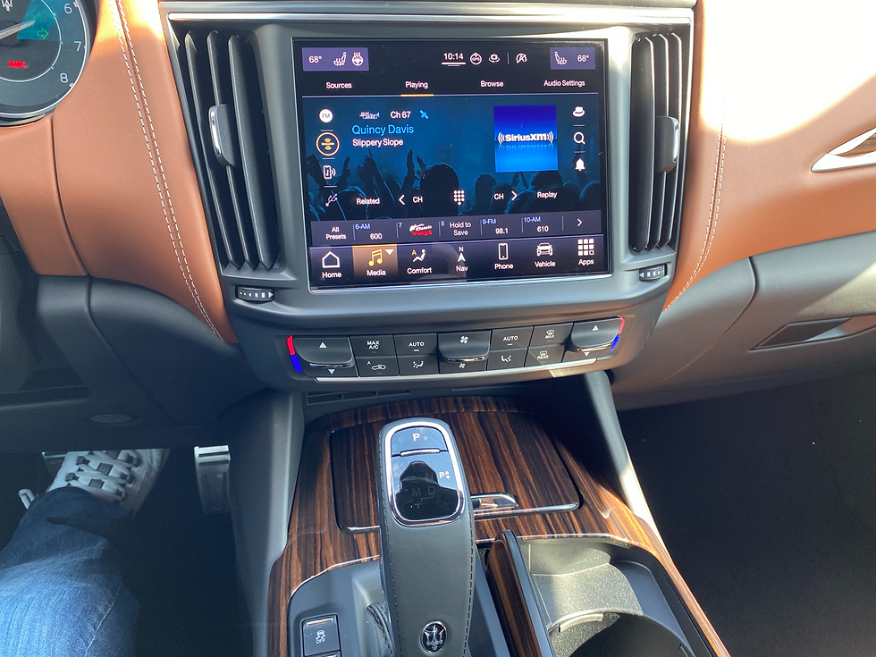 2021 Maserati Levante GranLusso infotainment and HVAC