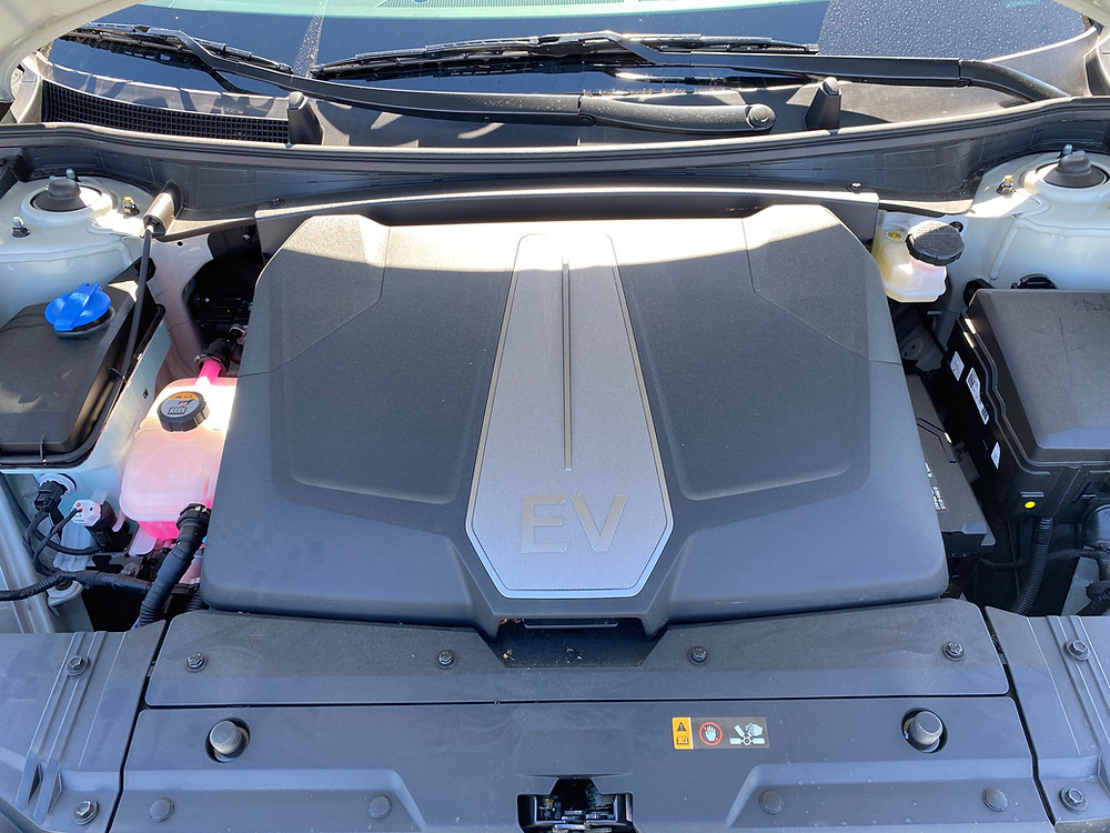 2022 Kia EV6 Wind frunk contents