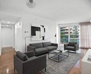 *** GRAND BALCON***
*** GARAGE ***
*** RANGEMENT AU SOUS SOL ***
*** SUPERBES SERVICES DANS L'IMMEUBLE ***

DESCRIPTION:
Situé au prestigieux projet Solano, ce superbe condo de 2 chambres et 2 salles de bain avec garage offre un cadre de vie exceptionnel au coeur du Vieux-Montréal, face au fleuve. 

Dès l'entrée, vous serez séduit par l'aire de vie lumineuse et bien pensée, où le salon et la salle à manger s'harmonisent parfaitement avec une cuisine moderne dotée d'un îlot central, idéale pour recevoir.

La chambre principale propose un walk-in généreux et une salle de bain attenante, assurant confort et intimité. 
La seconde chambre, polyvalente, convient parfaitement comme chambre d'invités, bureau ou espace familial. 

L'unité se distingue également par son très grand balcon donnant sur le jardin central, un véritable havre de paix pour profiter des belles saisons.

LES SERVICES:
L'immeuble offre des services haut de gamme dignes d'un complexe hôtelier : piscine intérieure avec spa et sauna, salle d'exercice entièrement équipée, salle de yoga, chalet urbain, ainsi qu'une piscine extérieure avec spa et terrasse aménagée.

LA LOCALISATION:
Emplacement exceptionnel : le fleuve et le quai de l'Horloge sont juste en face, tandis que la Place Jacques-Cartier, la rue St-Paul, ses restaurants réputés, galeries d'art, boutiques et épiceries se trouvent à quelques pas. À proximité du CHUM, de l'UQAM, de deux stations de métro à environ 10 minutes de marche, ainsi que des parcs, musées et services BIXI.
Un condo clé en main offrant un style de vie urbain, raffiné et incomparable. Une visite vous convaincra !