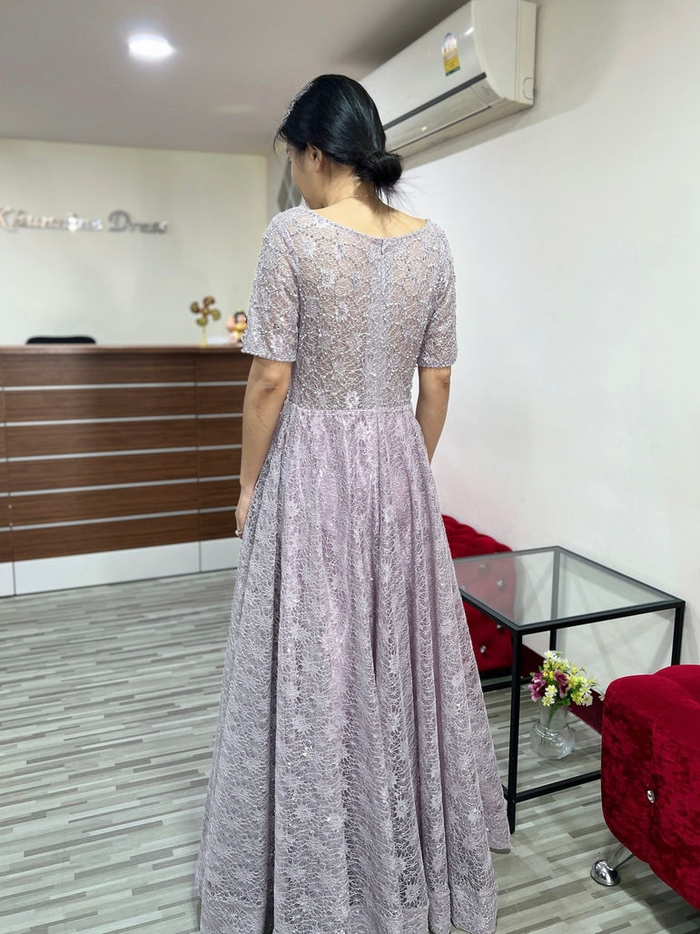 ภาพขนาดย่อ: ชุดแม่เจ้าบ่าว ชุดแม่เจ้าสาว Khunnine Dress | ชุดงานเลี้ยง ชุดงานเย็น