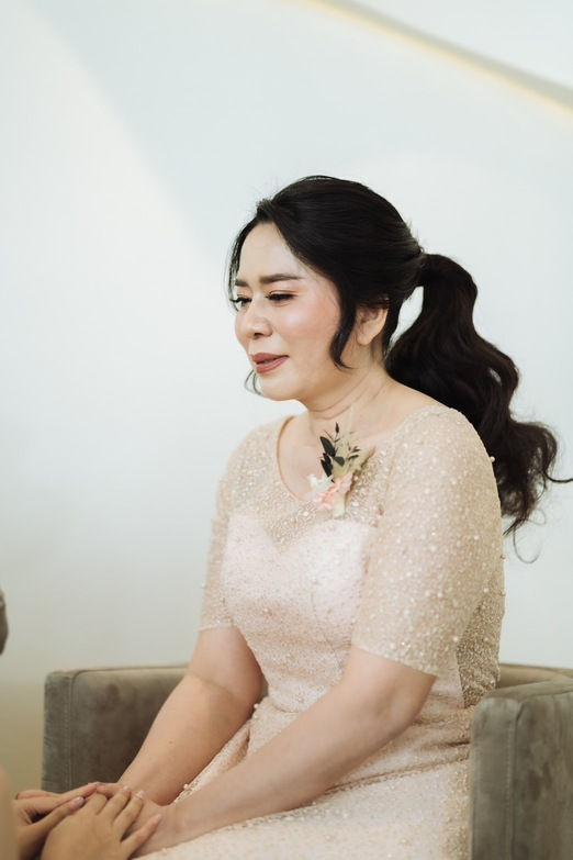 ภาพขนาดย่อ: เช่าชุดแม่เจ้าบ่าว เช่าชุดแม่เจ้าสาว