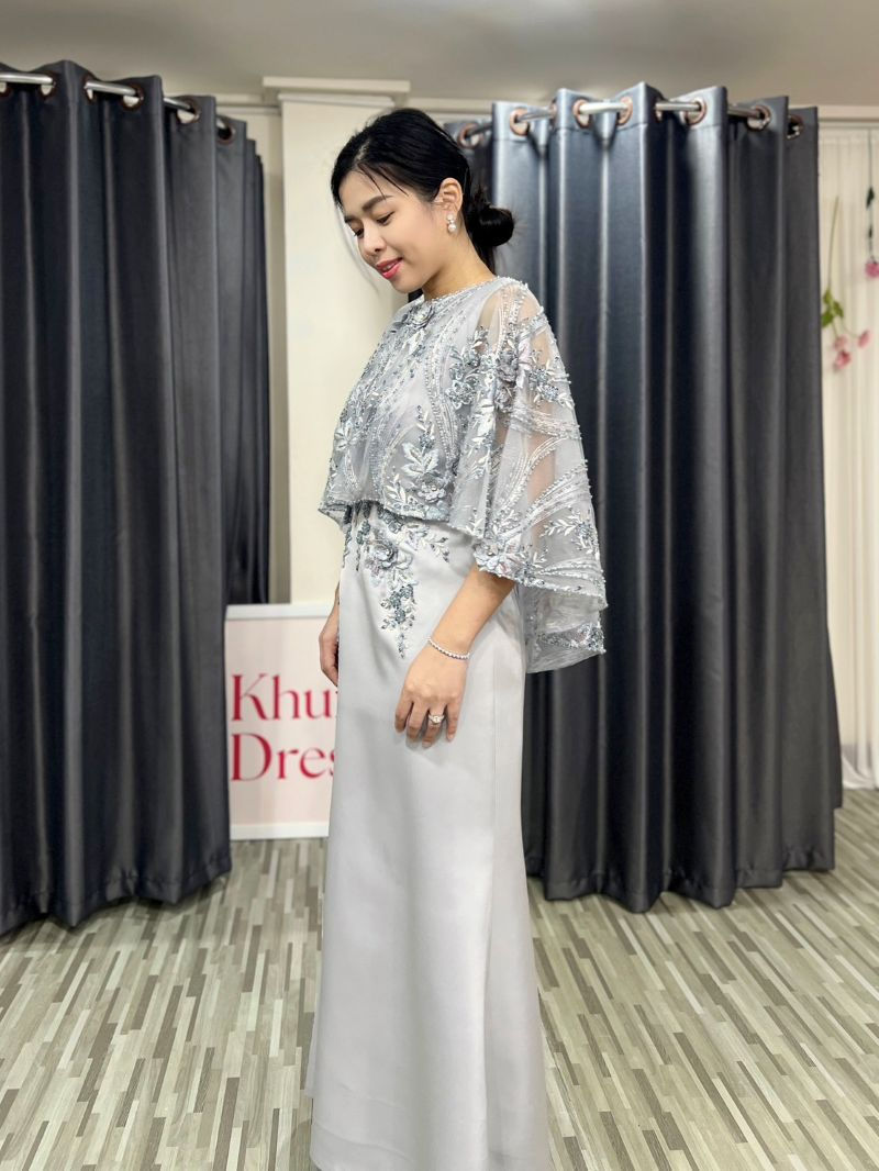 ภาพขนาดย่อ: ชุดคุณแม่เจ้าบ่าว ชุดคุณแม่เจ้าสาว Khunnine Dress | ชุดงานกลางวัน ชุดงานเลี้ยง