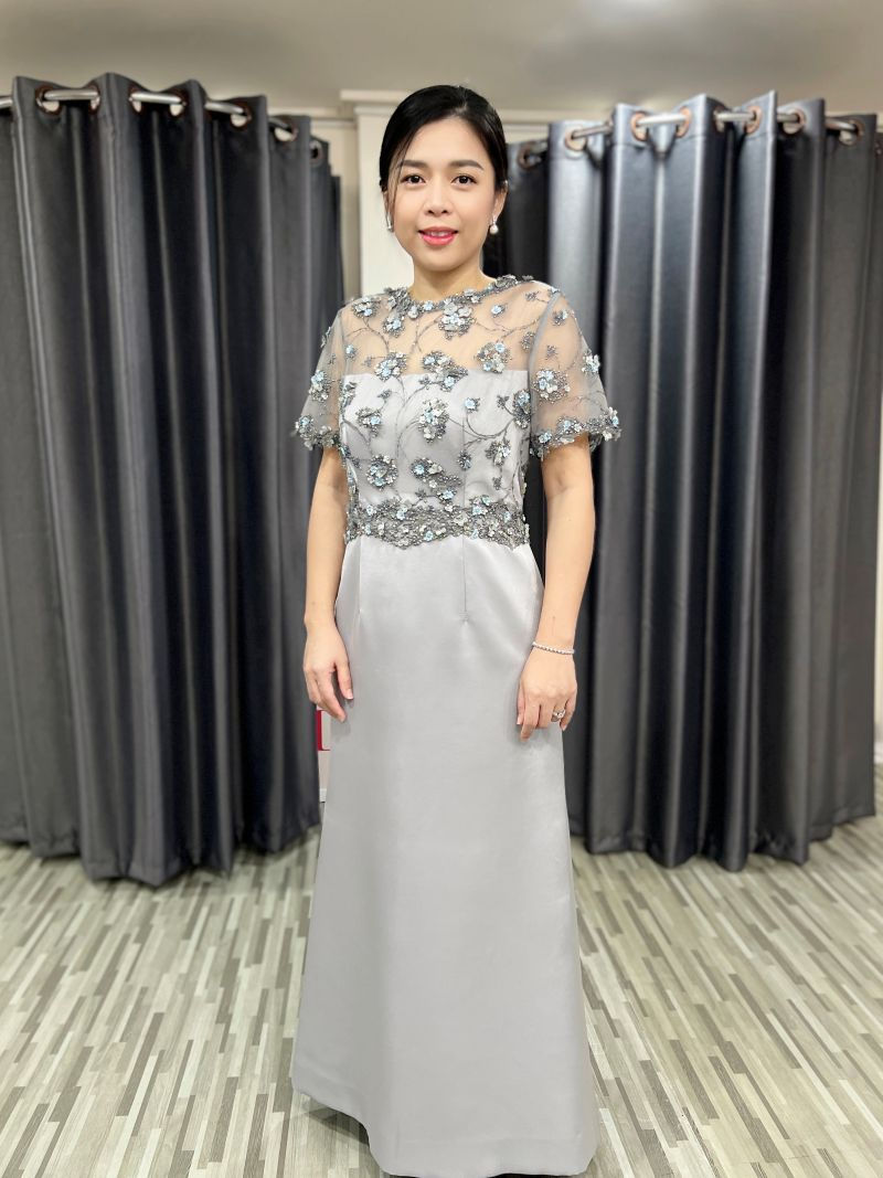 ชุดแม่เจ้าบ่าว ชุดแม่เจ้าสาว Khunnine Dress | ชุดลูกไม้ปักเลื่อม ชุดคุณแม่วัย50 ไม่แก่