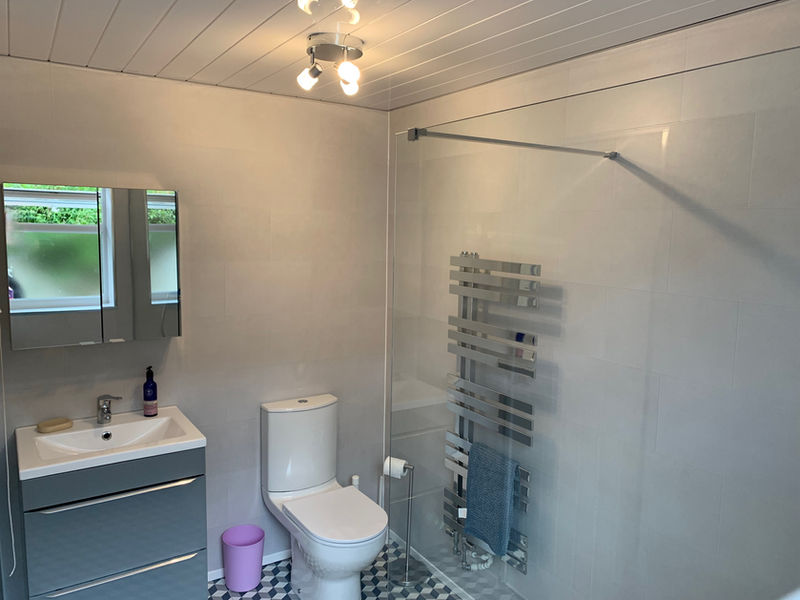 Shower room.jpeg