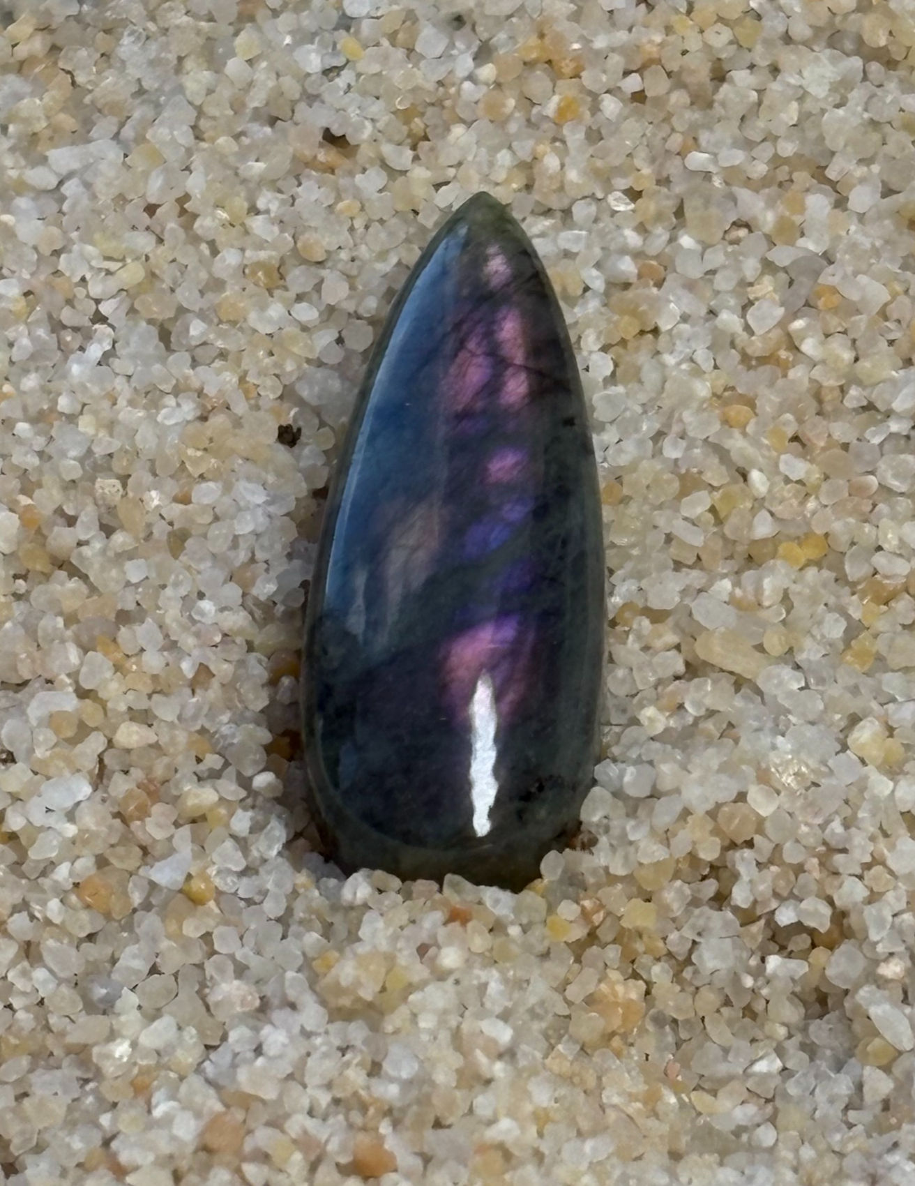 Cabochon - Spectrolite Pear