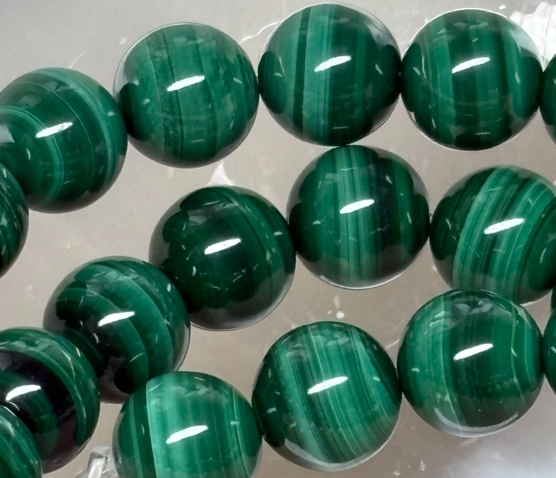Malachite 8mm Smooth Round Strand
