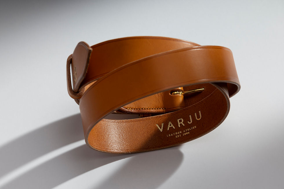 Thumbnail: Men’s Vegetable Tanned  Leather Belt –Cognac