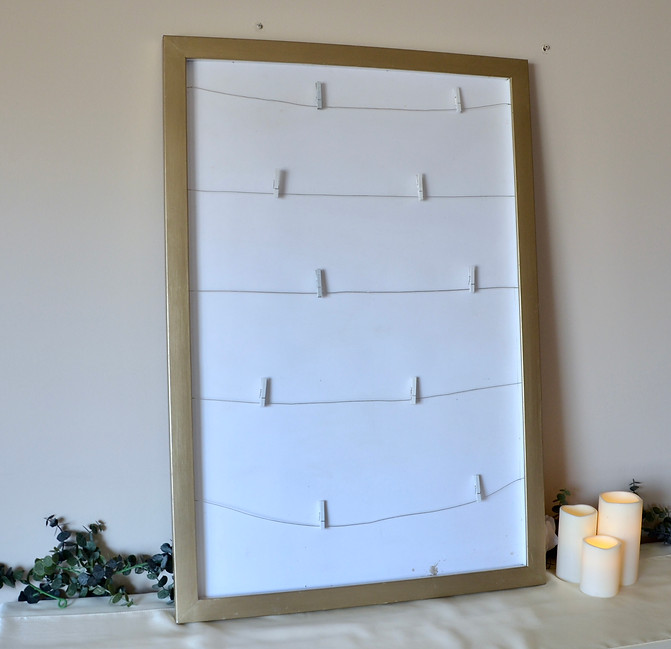 gold frame seating chart