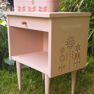 Chevet glamour fleurs en folie