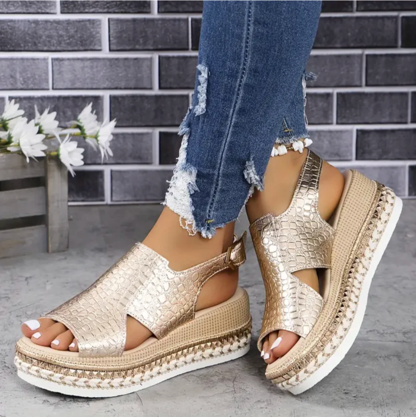 Women's Crocodile Embossed Wedge Sandals - Glossy Finish