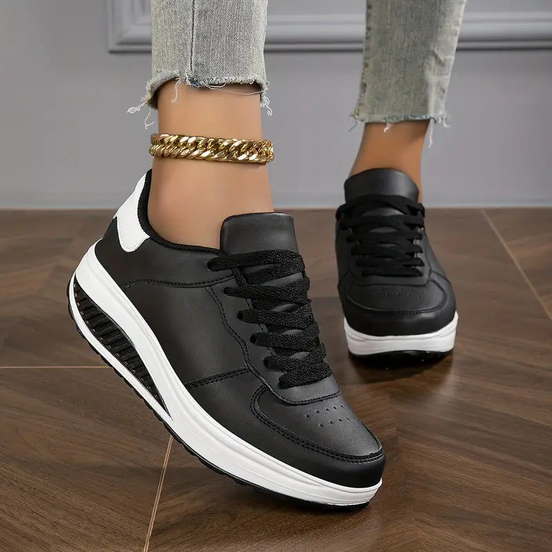 Women's Lace-Up Non-Slip Trainers - White Contrast Sole