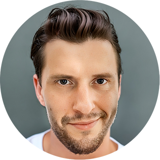 Marvel Massage - About Page - Profile Shot - Small.png