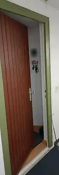 Schadenfrei über den Türspion geöffnete Wohnungstür in Kornwestheim