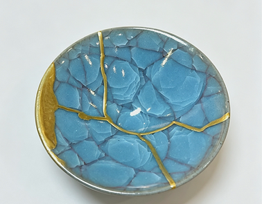 金継ぎ Japanese kintsugi