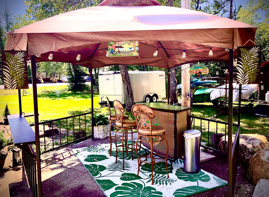 The Gazebo and bar area in the outdoor entertainment area for the Adirondacks Bear's Den Log Cabin.