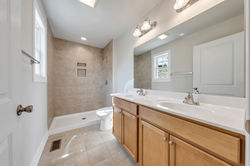 The Charleston Master Bath