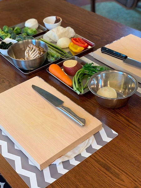 ​調理工程に砂糖や酸化した油は使わず  自然に由来する調味料や  発酵調味料を使用しております