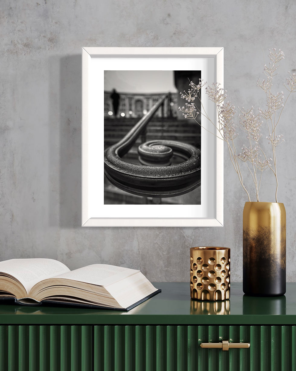 Thumbnail: Back in black