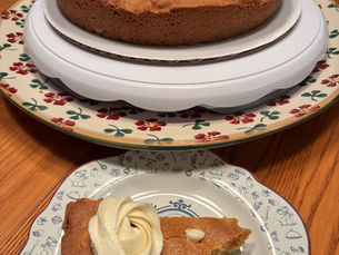 White Chocolate Macadamia Nut Cookie Cake