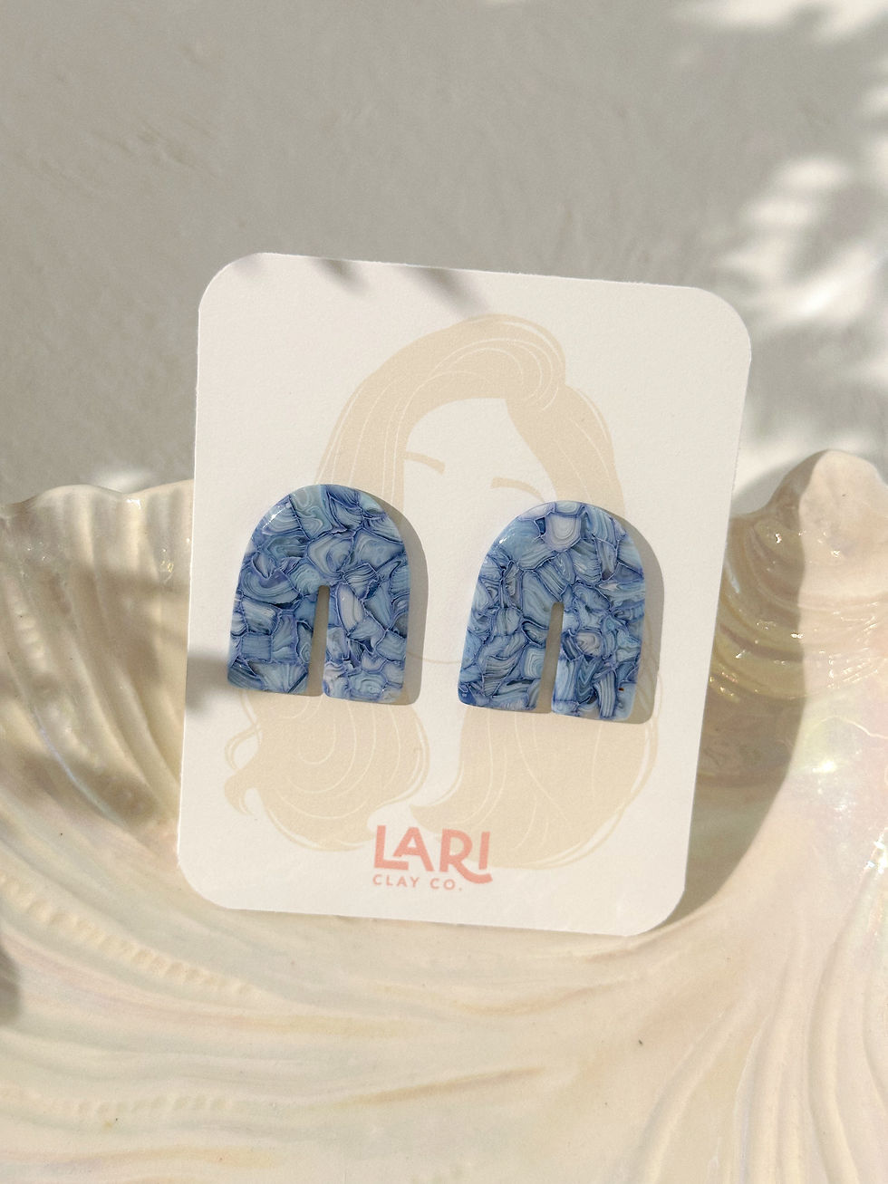 Thumbnail: Aria