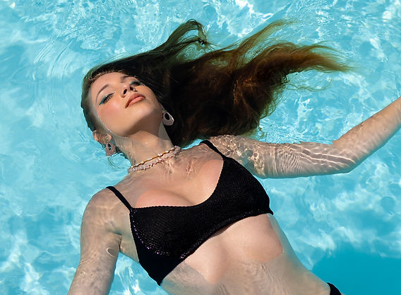 Waves fashion campaign